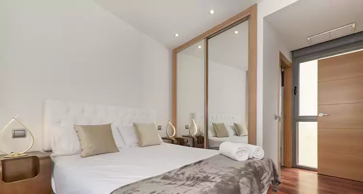 Sliding Wardrobe Door Mirror Replacement in Clearwater, FL